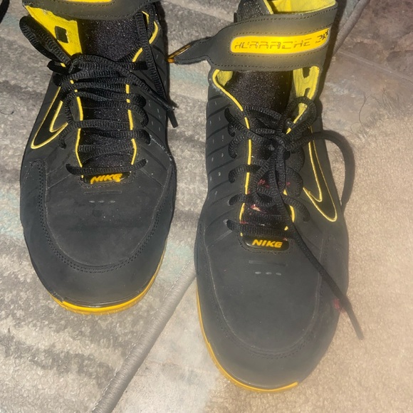 Mens Black and Yrllow Nile Sneaker Size mens 11 - Picture 2 of 4